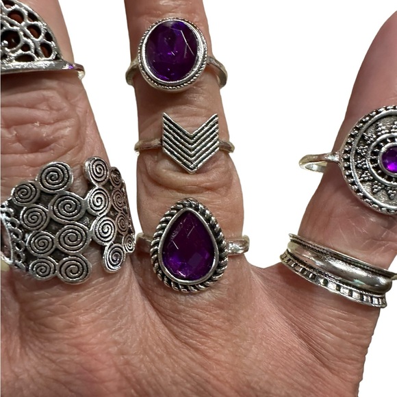 Silver and Purple 9 Piece Ring Set - Picture 4 of 8